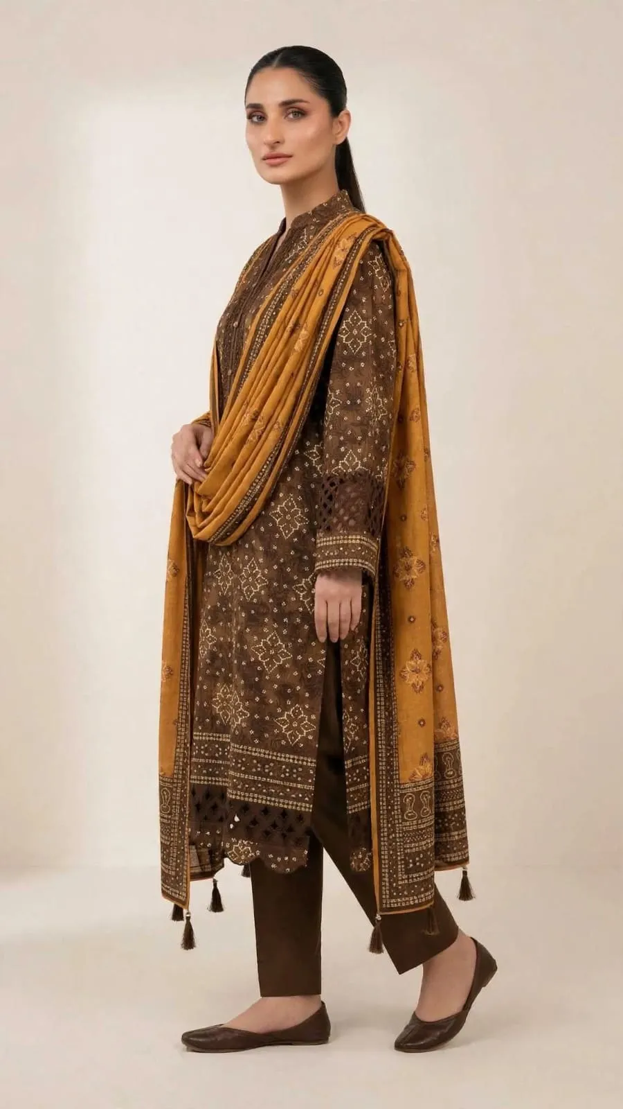 3 Piece - Digital Printed Lawn Suit detail